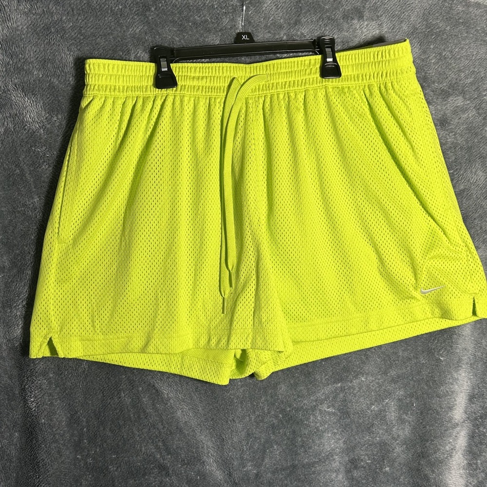 Nike Womens Size XL Neon Green Dri Fit Essential Mesh Basketball Shorts
